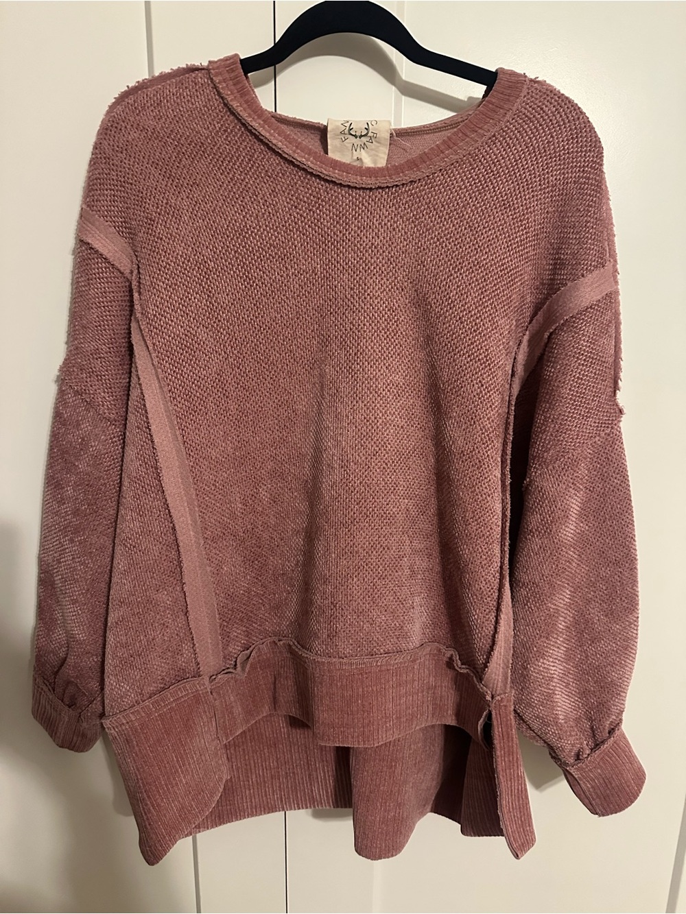 Fantastic Fawn Washed Rose Scoop Neck Pullover Sweater